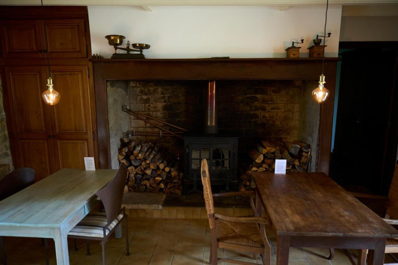 ホテル La Ferme De Roquedure Montfaucon  エクステリア 写真